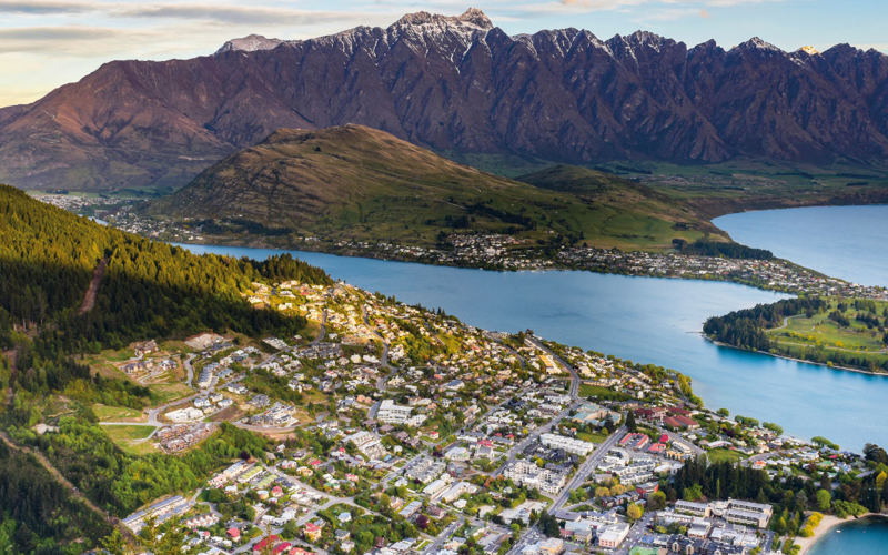 Discover New Zealand with Cook Islands add on