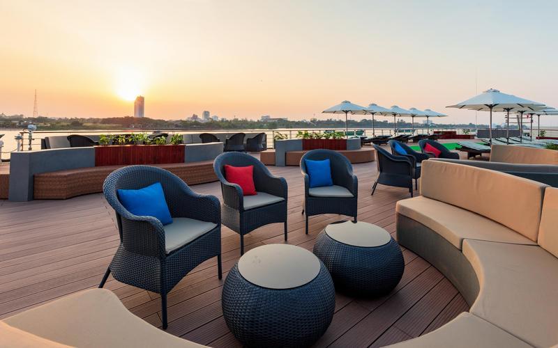 Victoria Mekong Cruise_Sundeck_7_800x500.jpg
