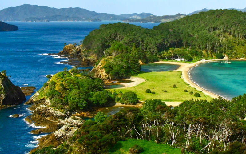 The Wonders of Australia with New Zealand and Cook Islands add-on