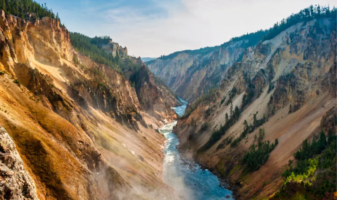 Yellowstone National Park - Holidays to the USA